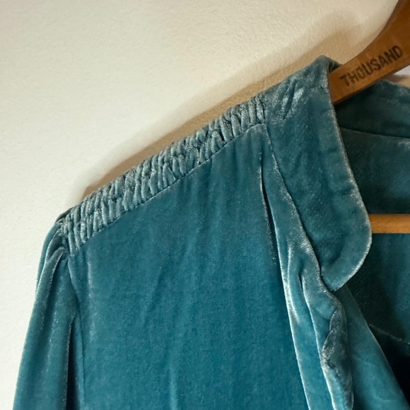 Soft Surroundings Embroidered Silk Blend Blue/Green Blazer Jacket Button Down - Picture 5 of 7